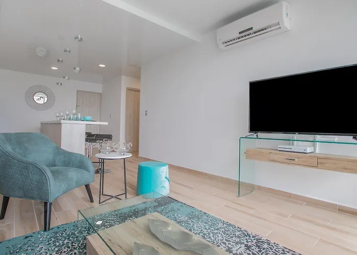 Macondo Quinta Avenida Residences Hotel