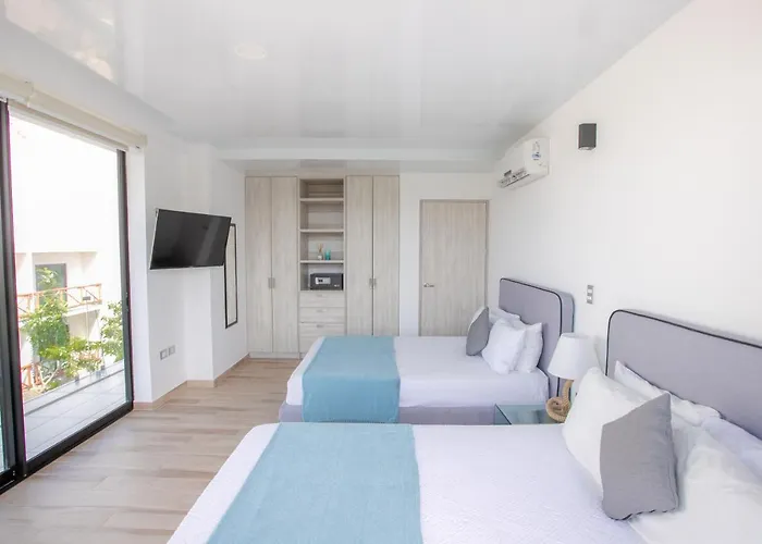 Macondo Quinta Avenida Residences Hotel
